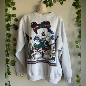 🌿 90’s Vintage Mickey Mouse Disney Unlimited White Crewneck Sweatshirt